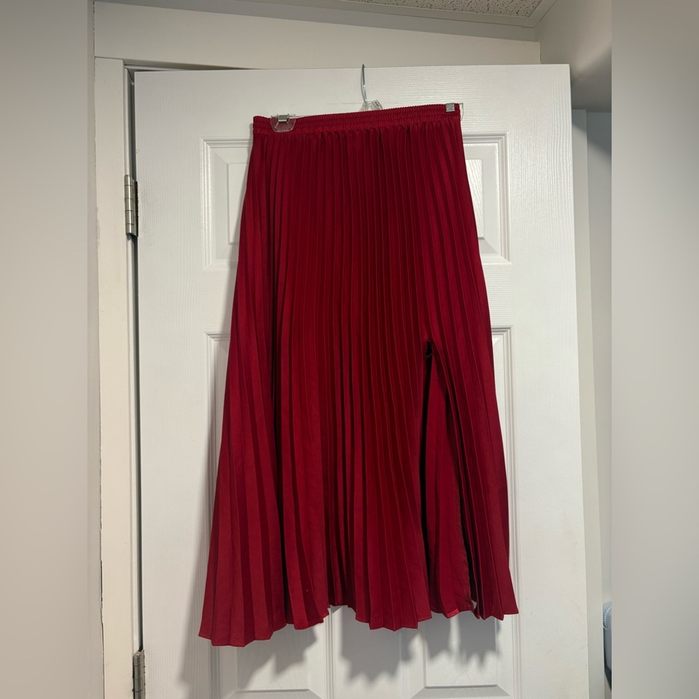 Elegant Red Pleated Skirt